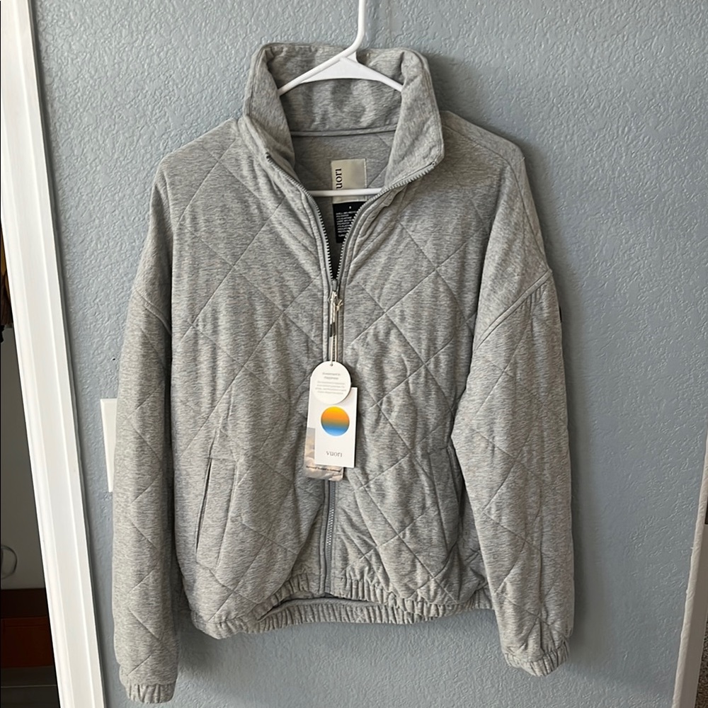 Vuori Gray Quilted Jacket
